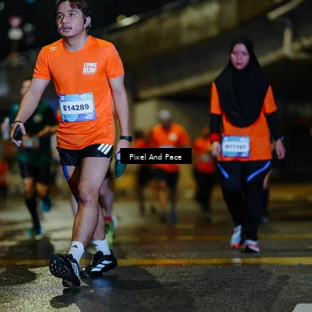 Runner Photo 7792843