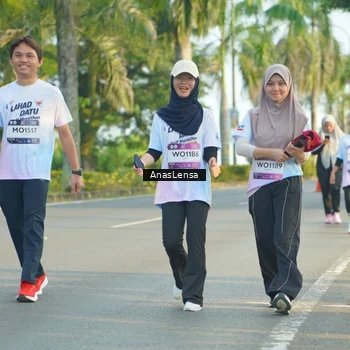 Runner Photo 7792879