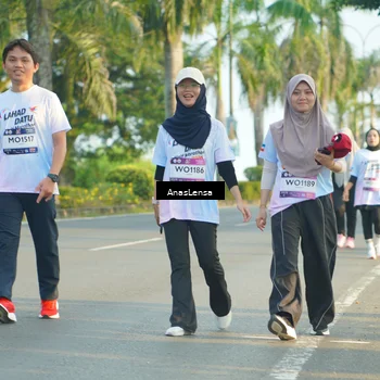 Runner Photo 7792889