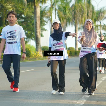 Runner Photo 7792896