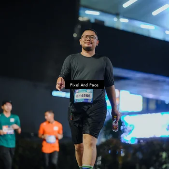 Runner Photo 7792898