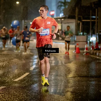 Runner Photo 7792921