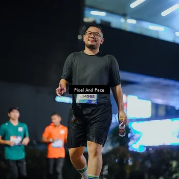 Runner Photo 7792942
