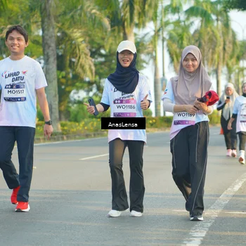Runner Photo 7792959