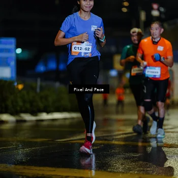 Runner Photo 7792965