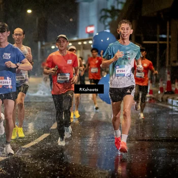 Runner Photo 7792968