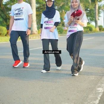 Runner Photo 7792997