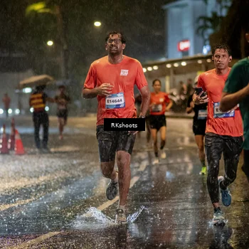 Runner Photo 7793005