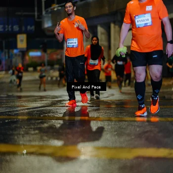 Runner Photo 7793032
