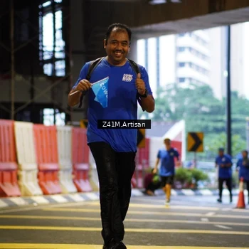 Runner Photo 7793041