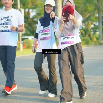 Runner Photo 7793050