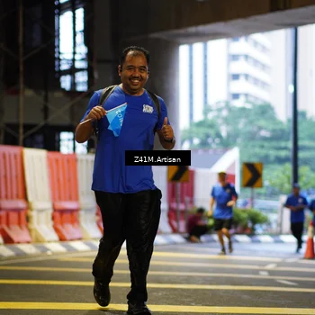 Runner Photo 7793055