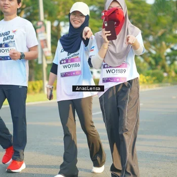 Runner Photo 7793058