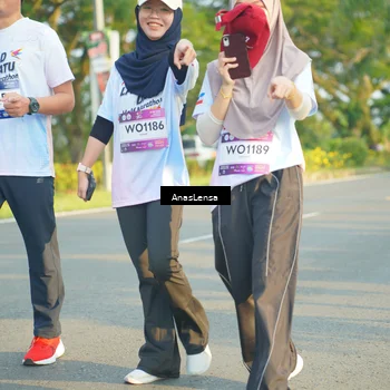 Runner Photo 7793059
