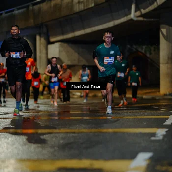 Runner Photo 7793063