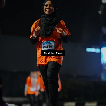 Runner Photo 7793068