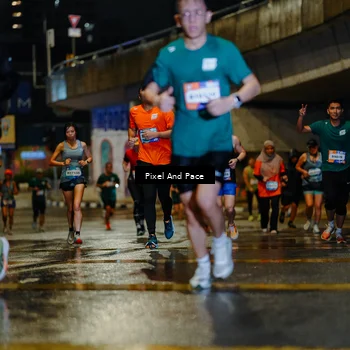 Runner Photo 7793087