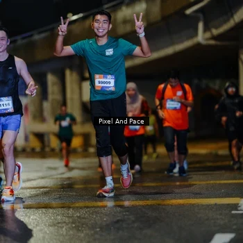 Runner Photo 7793113