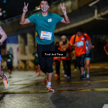 Runner Photo 7793124