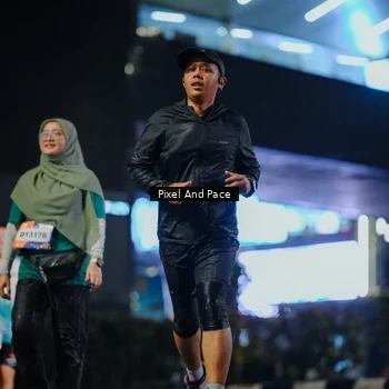 Runner Photo 7793126