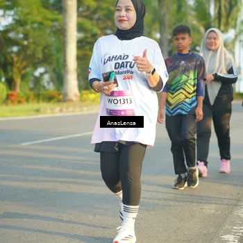 Runner Photo 7793133