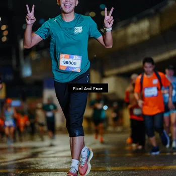Runner Photo 7793137