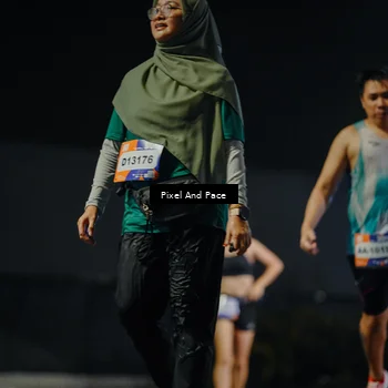 Runner Photo 7793141