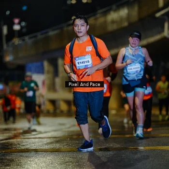 Runner Photo 7793159