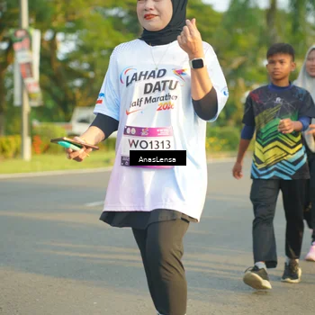 Runner Photo 7793167