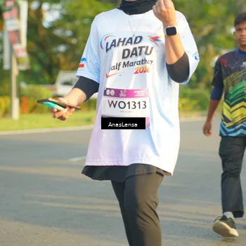 Runner Photo 7793175