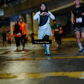 Runner Photo 7793245