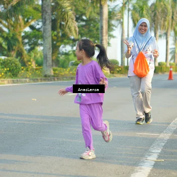 Runner Photo 7793253