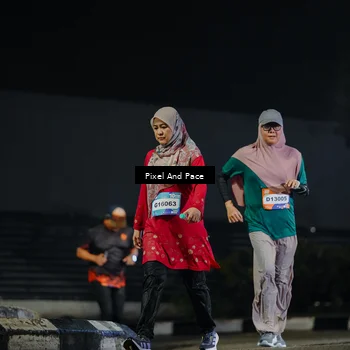 Runner Photo 7793269