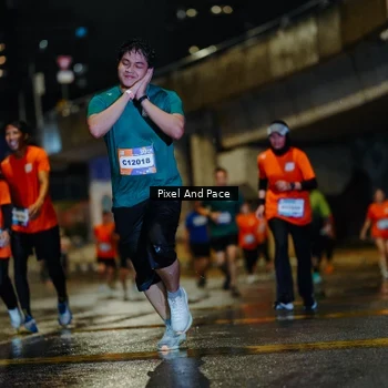 Runner Photo 7793288