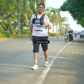 Runner Photo 7793306