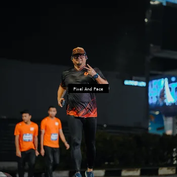 Runner Photo 7793315