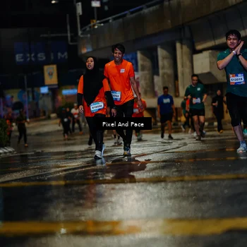 Runner Photo 7793327