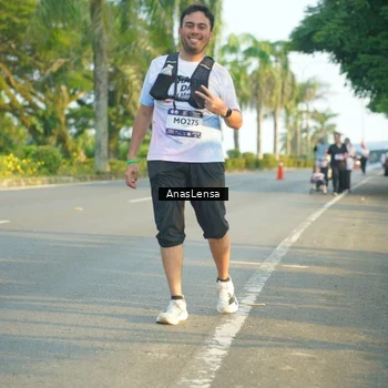 Runner Photo 7793335