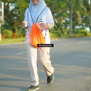 Runner Photo 7793341