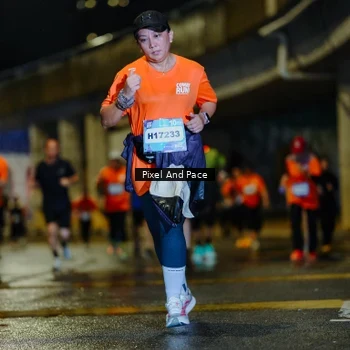 Runner Photo 7793342