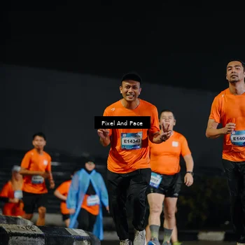 Runner Photo 7793352
