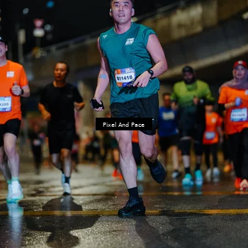 Runner Photo 7793360
