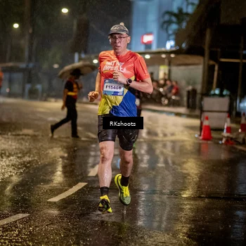Runner Photo 7793365