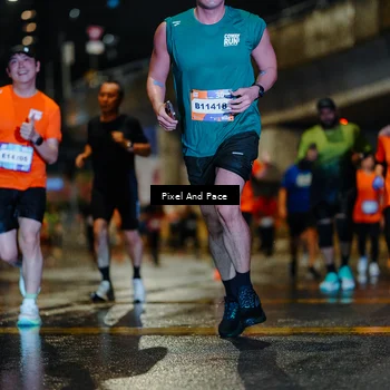 Runner Photo 7793367