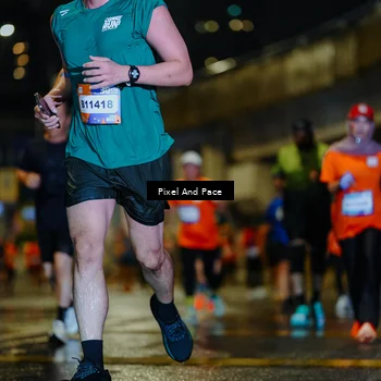 Runner Photo 7793371