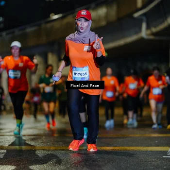 Runner Photo 7793382