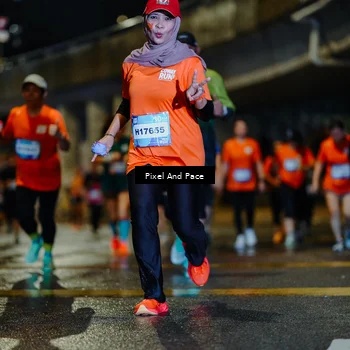 Runner Photo 7793397