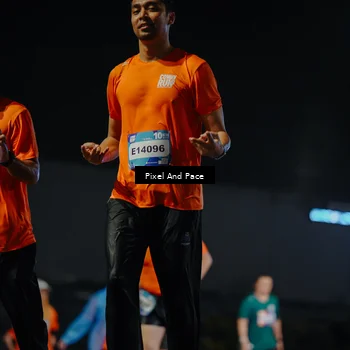 Runner Photo 7793414