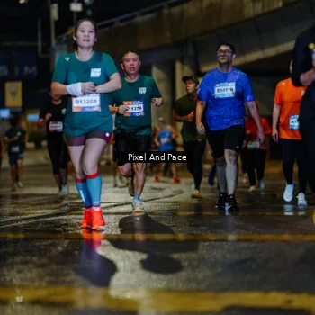 Runner Photo 7793418
