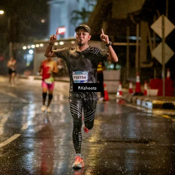 Runner Photo 7793430